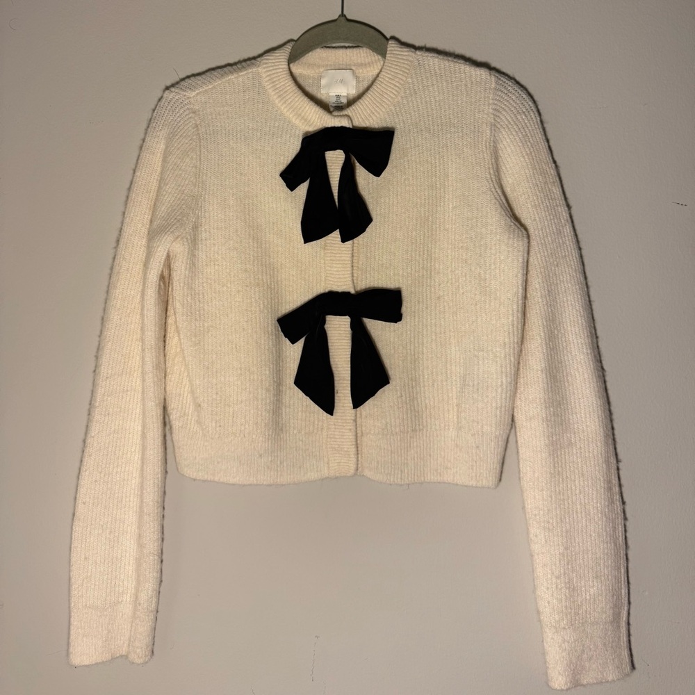 H&M Cream Knit Sweater